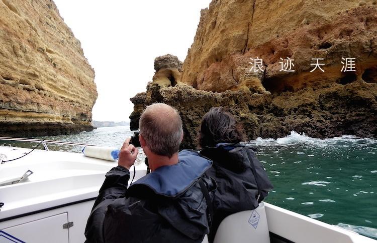 山南市琼结县举办“幸福琼结、嗨购年货”促消费活动
